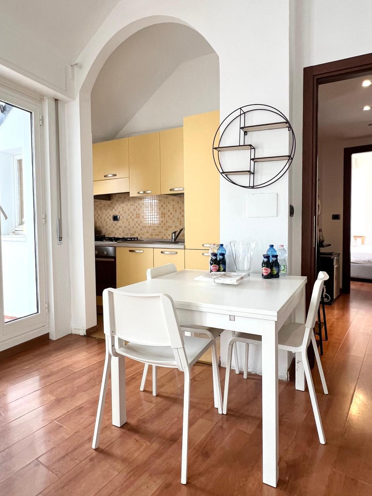 Comecasa 2 Bedrooms Apartment 450Mt From Duomo Milaan Buitenkant foto