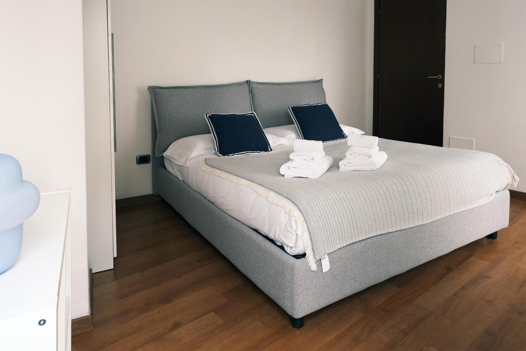 Comecasa 2 Bedrooms Apartment 450Mt From Duomo Milaan Buitenkant foto