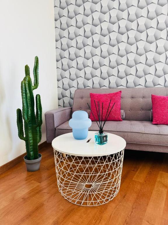 Comecasa 2 Bedrooms Apartment 450Mt From Duomo Milaan Buitenkant foto